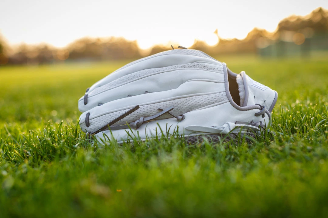 Ball Gloves GS Sports 14" And 13" Laced H Web Ball Glove - White And Grey 7 Ball Gloves GS Sports 14" And 13" Laced H Web Ball Glove - White And Grey