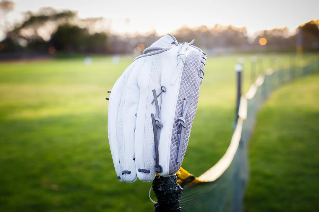 Ball Gloves GS Sports 14" And 13" Laced H Web Ball Glove - White And Grey 5 Ball Gloves GS Sports 14" And 13" Laced H Web Ball Glove - White And Grey