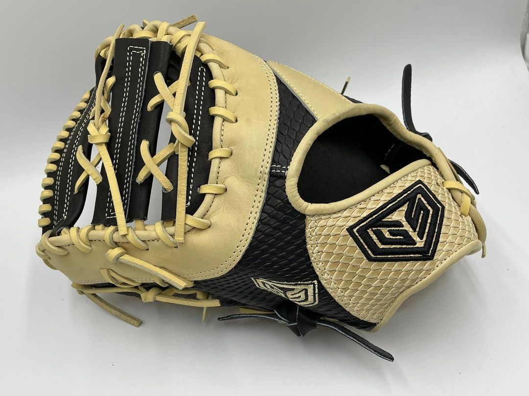 GS Sports Pro Series 13.5” First Base Ball Glove - Black / Blonde Snakeskin 10 GS Sports Pro Series 13.5” First Base Ball Glove - Black / Blonde Snakeskin