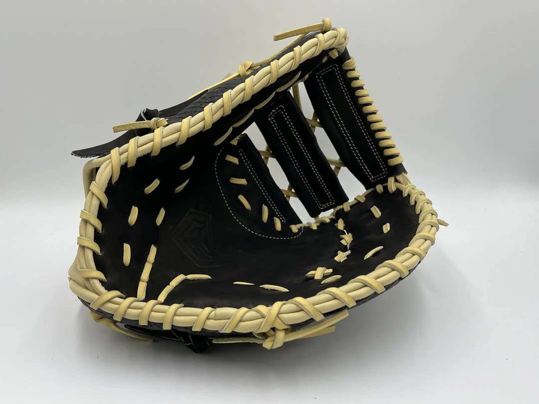 GS Sports Pro Series 13.5” First Base Ball Glove - Black / Blonde Snakeskin 4 GS Sports Pro Series 13.5” First Base Ball Glove - Black / Blonde Snakeskin