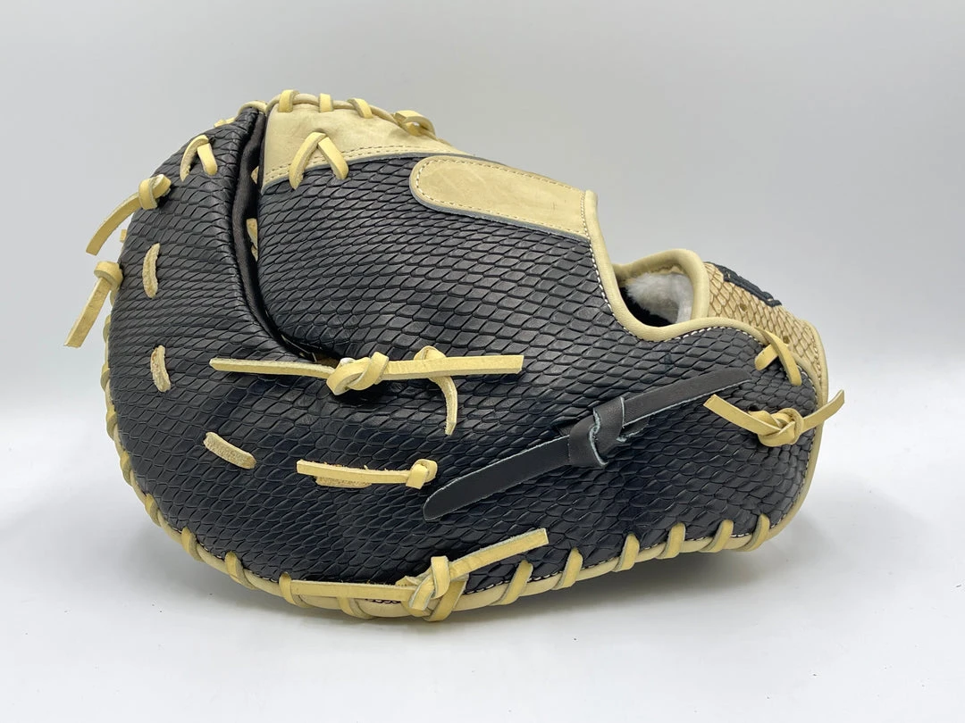 GS Sports Pro Series 13.5” First Base Ball Glove - Black / Blonde Snakeskin 2 GS Sports Pro Series 13.5” First Base Ball Glove - Black / Blonde Snakeskin