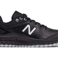 New Balance Fresh Foam Velo V2 Womens Turf Shoes STVELOV2